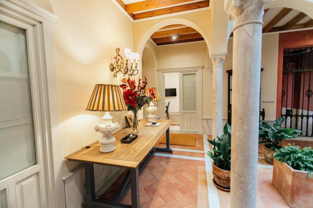 Casa Patio Del Siglo XIX Aparthotel เซบีญา ภายนอก รูปภาพ